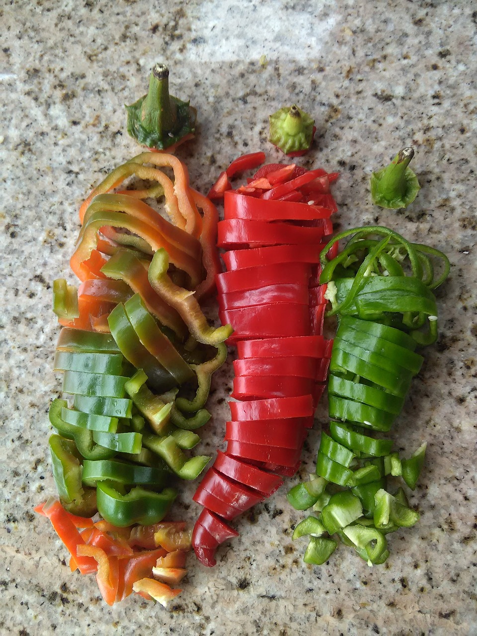 découvrez la permaculture, une méthode de jardinage durable qui imite les écosystèmes naturels. apprenez à cultiver en harmonie avec la nature, à optimiser l'utilisation des ressources et à créer un environnement productif et respectueux de l'environnement.