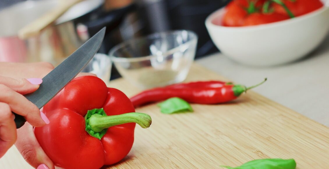 découvrez tout sur les piments serrano : origines, saveurs et utilisations, dans notre guide complet.