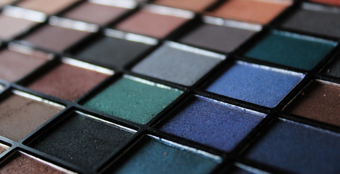découvrez nos palettes de couleurs printanières inspirantes qui apportent fraîcheur et énergie à vos projets créatifs. des teintes douces aux couleurs vives, trouvez l'harmonie parfaite pour vos designs de saison.